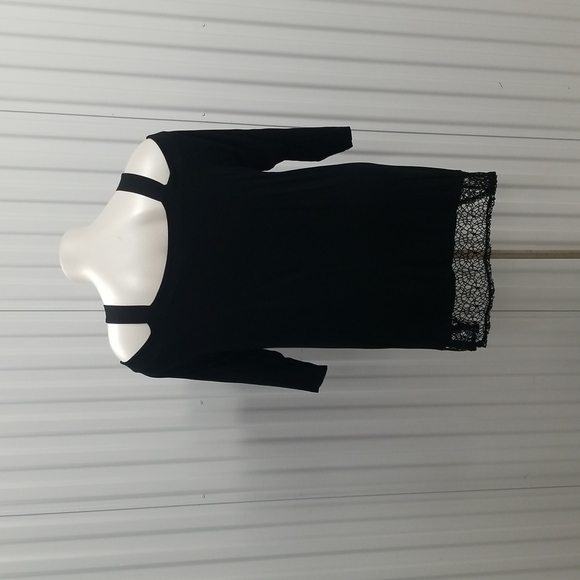 Cupio Woman Black Cold Shoulder With Lace Bottom Top - Picture 2 of 7